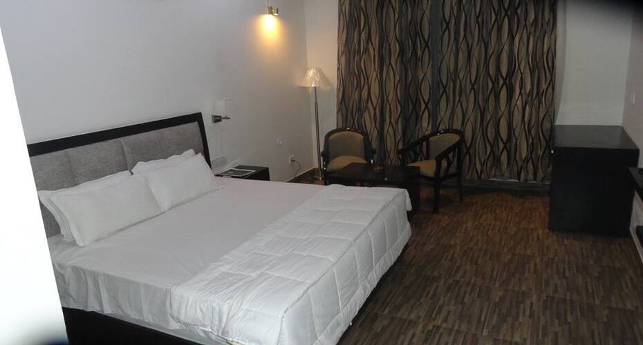 Kesar Resort, Narnaul 2